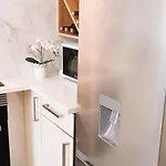 Happy Apartment
